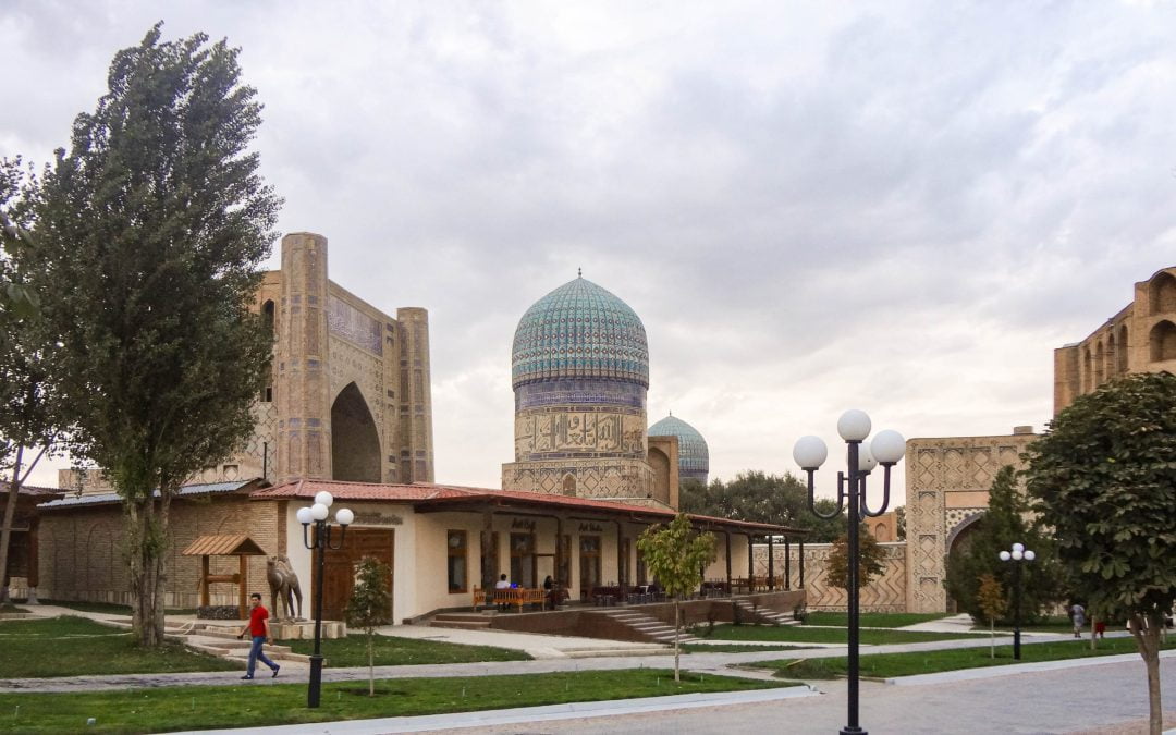 BIBI-KHANUM MUSJID